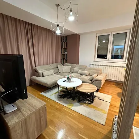 Apartment Nikol Cozy City