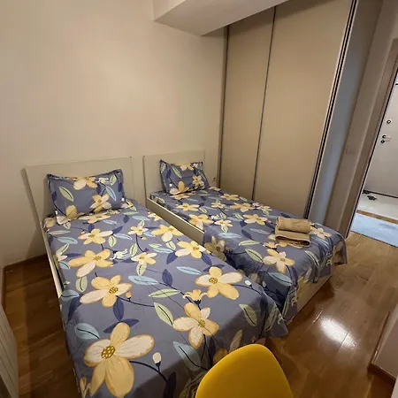 Nikol Cozy City Apartment